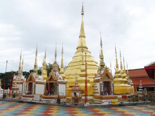 วัดพระบรมธาตุ(หลวงพ่อทันใจ)